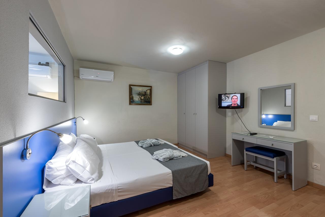 7Palms Aparthotel Rhodes City Exterior foto