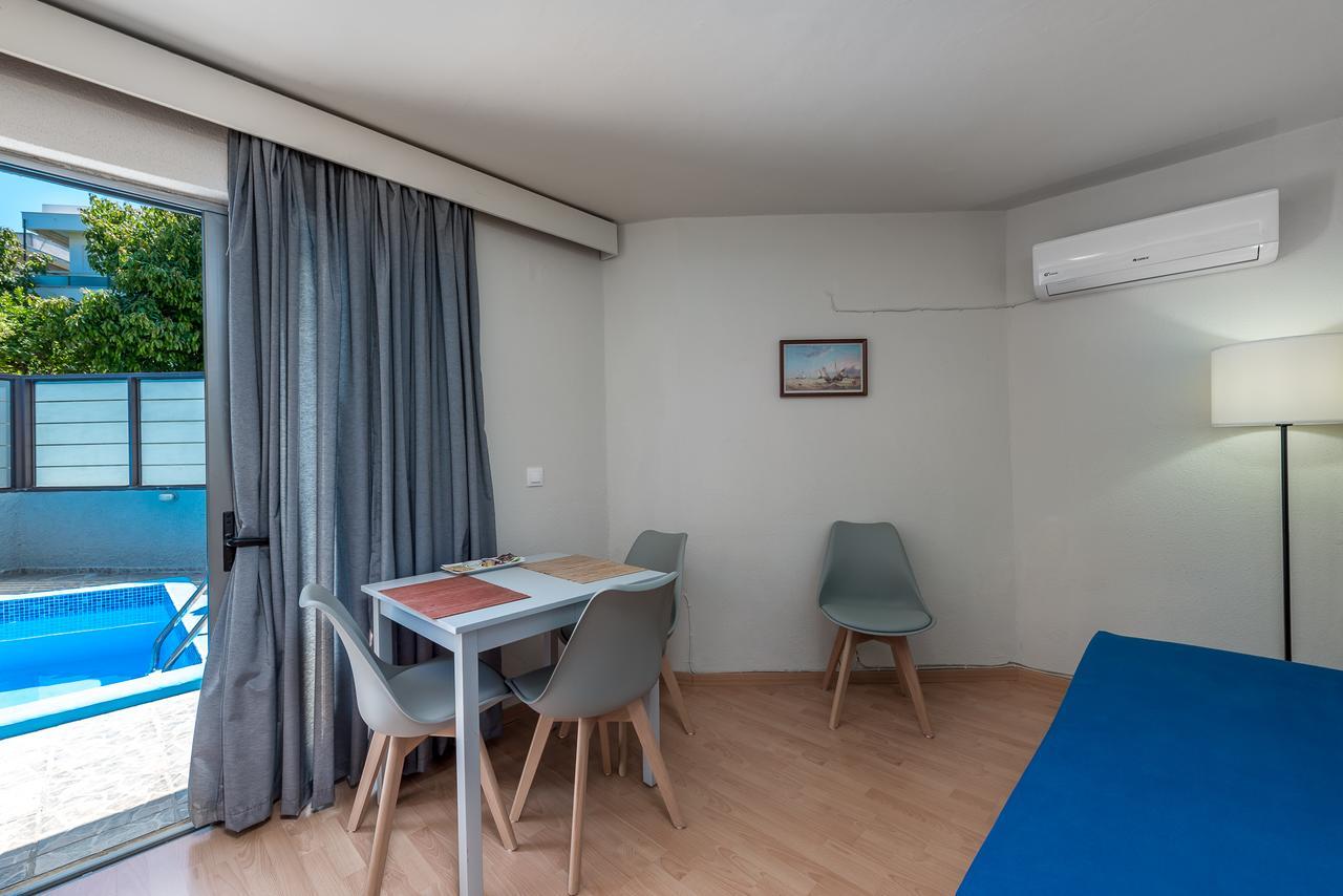 7Palms Aparthotel Rhodes City Exterior foto